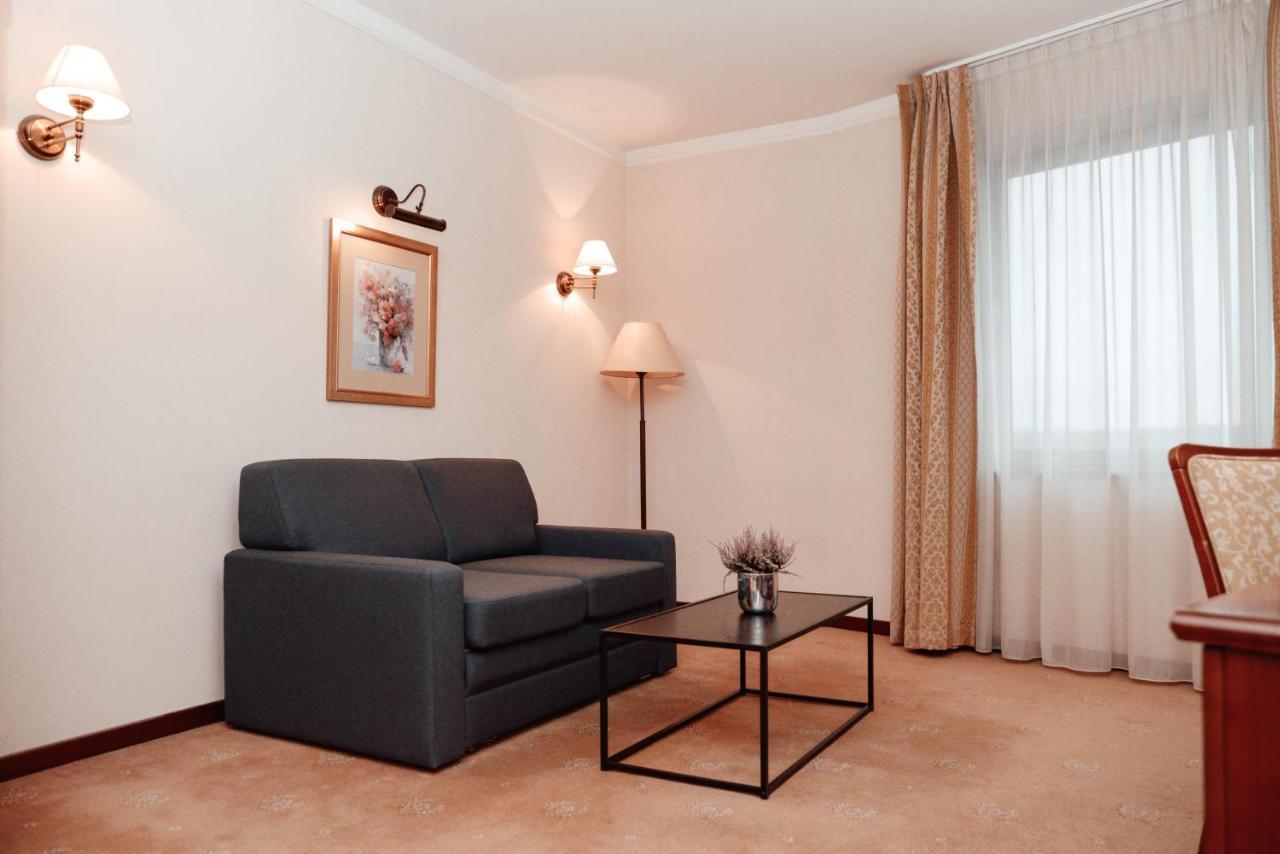 קרקוב Hotel Sympozjum & Spa מראה חיצוני תמונה