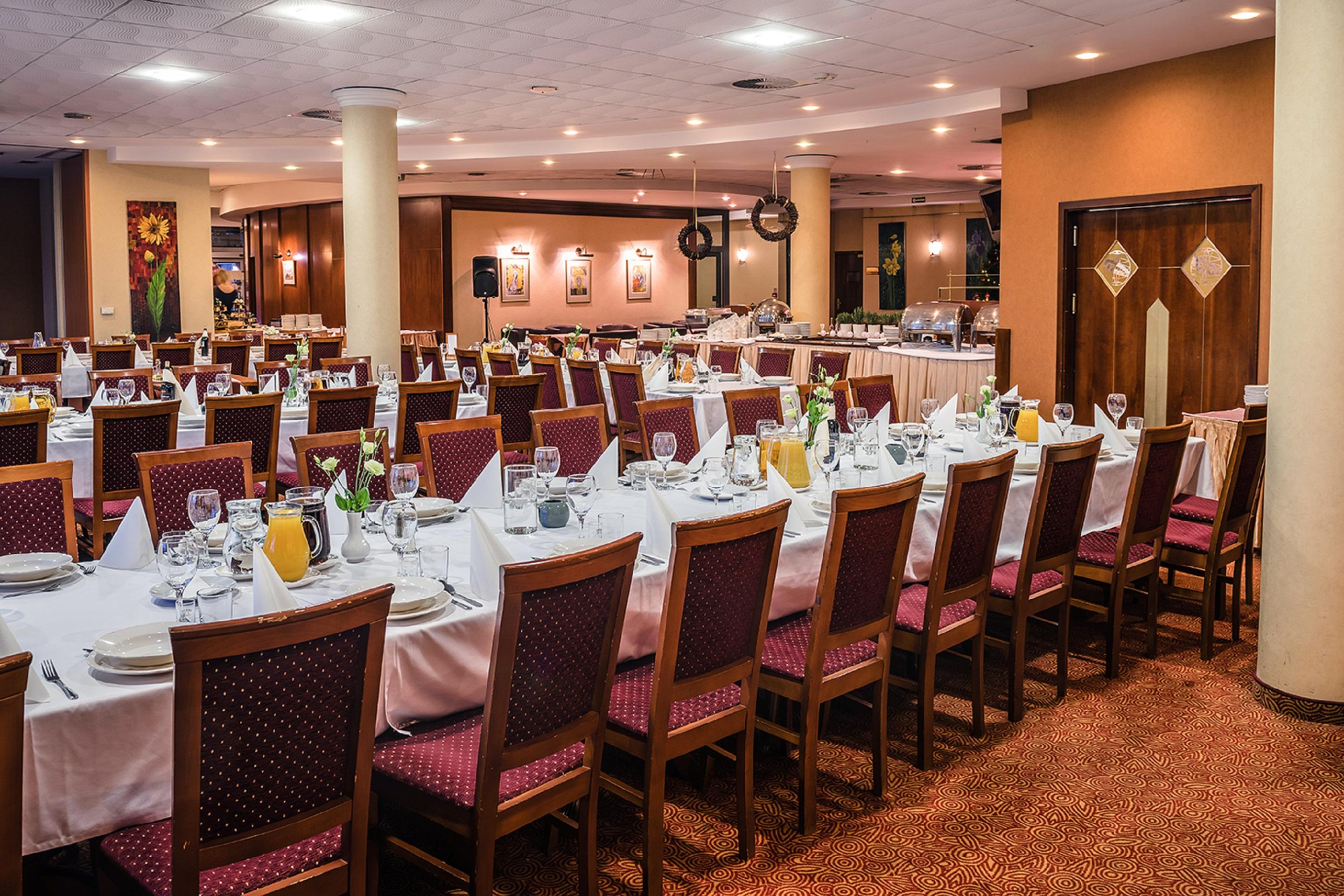 קרקוב Hotel Sympozjum & Spa מראה חיצוני תמונה