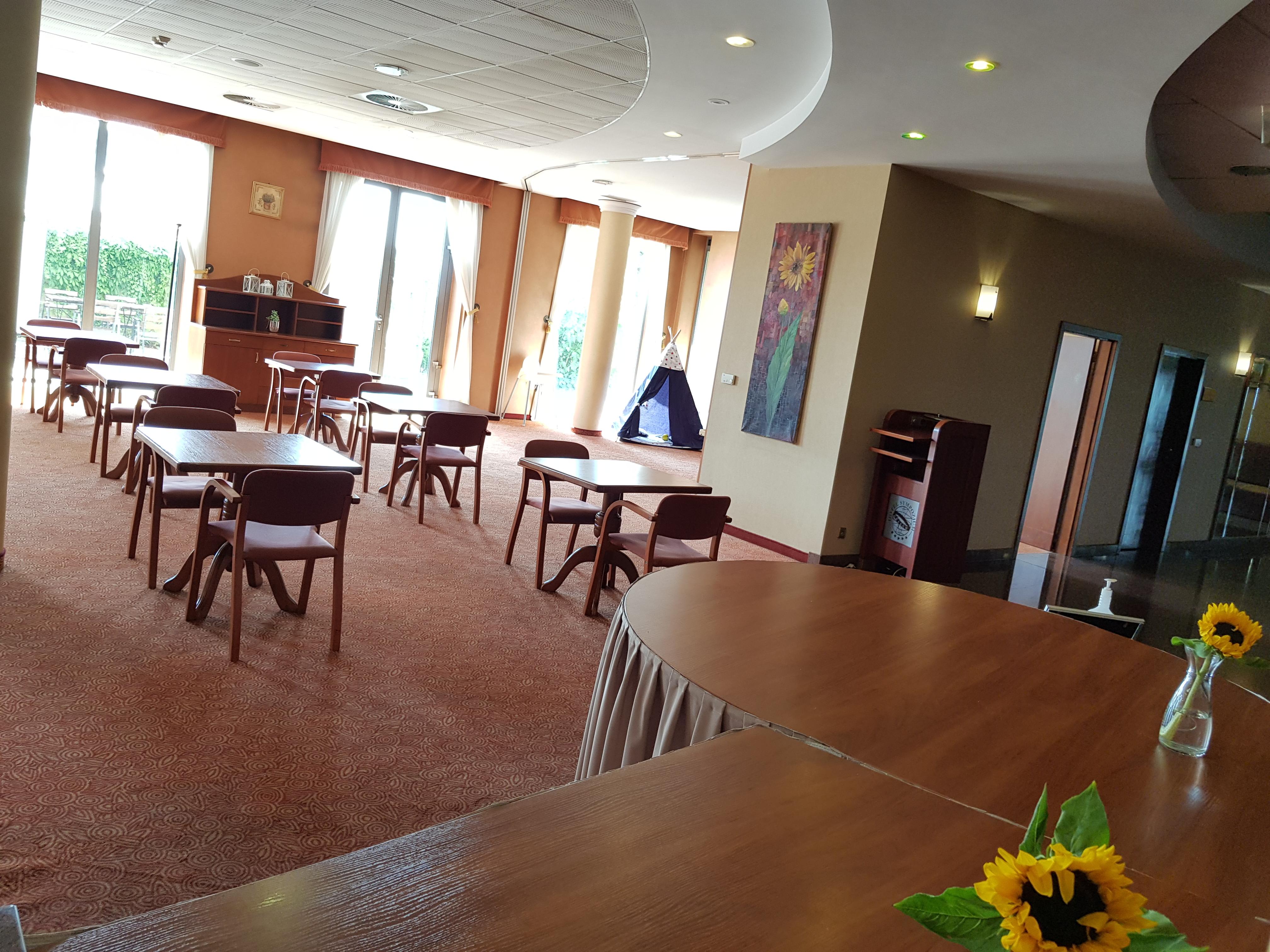 קרקוב Hotel Sympozjum & Spa מראה חיצוני תמונה