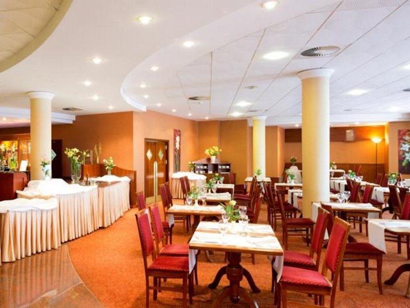 קרקוב Hotel Sympozjum & Spa מראה חיצוני תמונה